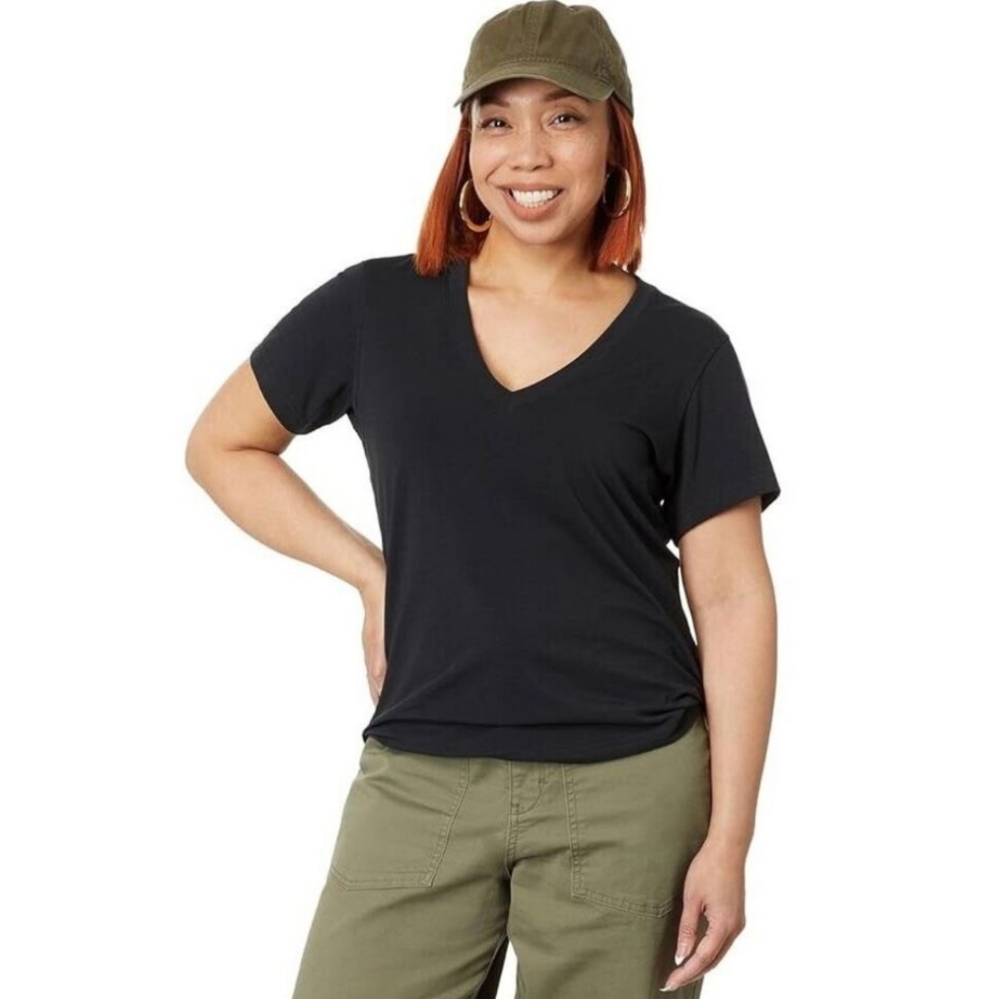 Label Go-to Vee T-Shirt NWT Women's XSmall Black Pima Cotton V-Neck Pullover